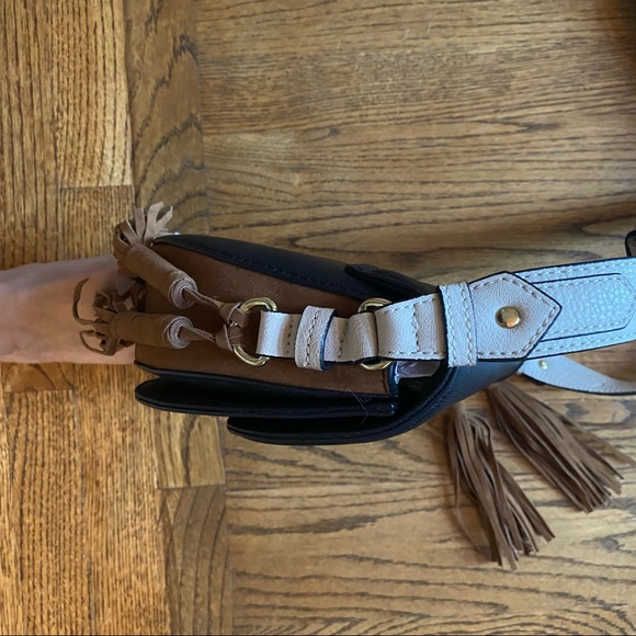 Unique tri-colored Neiman Marcus shoulder bag - black, brown, and cream leather - Picture 15 of 16